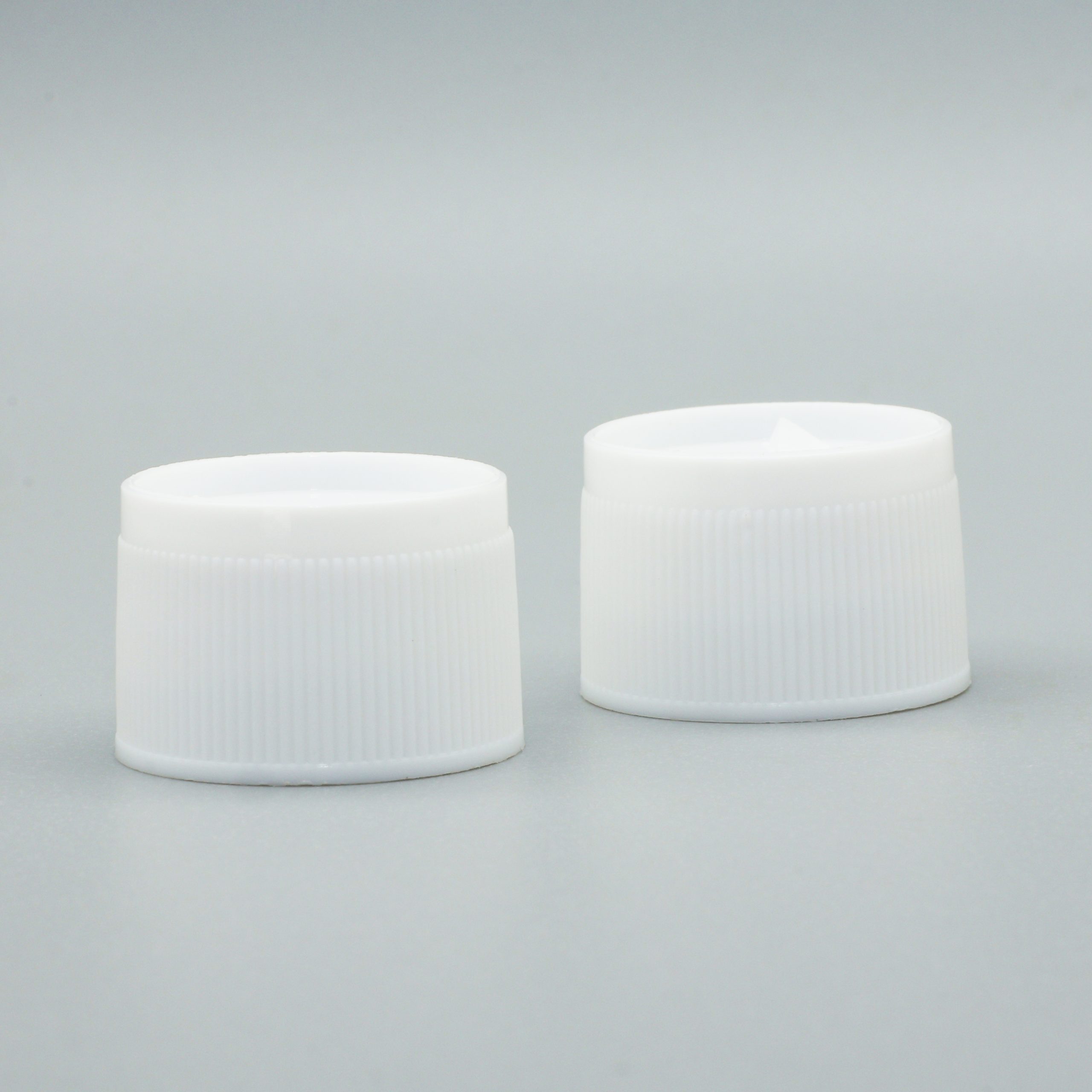 24mm Cutting-Edge Screw Caps with Integrated Blade - Image 2