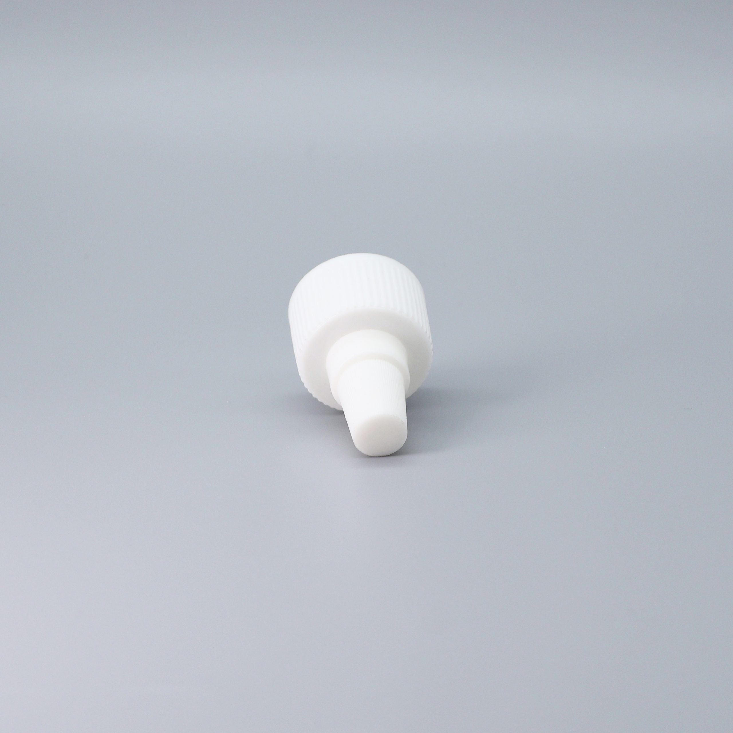 24mm Macroporous Screw Pointy Lids - Image 3